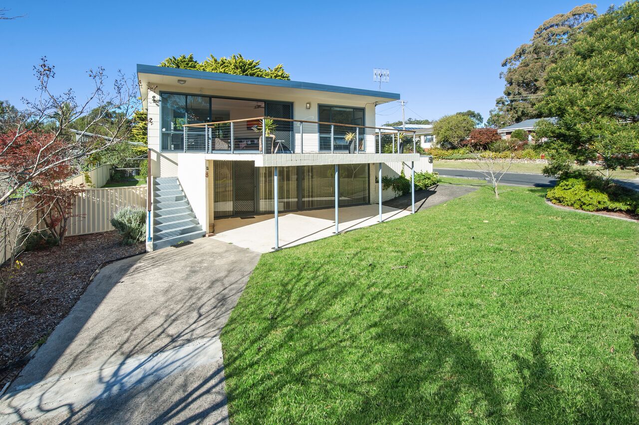 Hank’s at Mollymook – South Coast, NSW